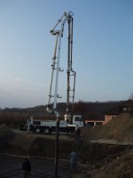 /album/vorbereitungen-fur-bodenplatte-betonieren/betonieren-032-fileminimizer-jpg/